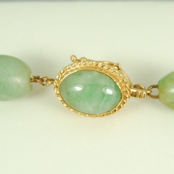 14K AND 18K YELLOW GOLD LARGE JADE CARVED PENDANT NECKLACE - Picture 8 of 13